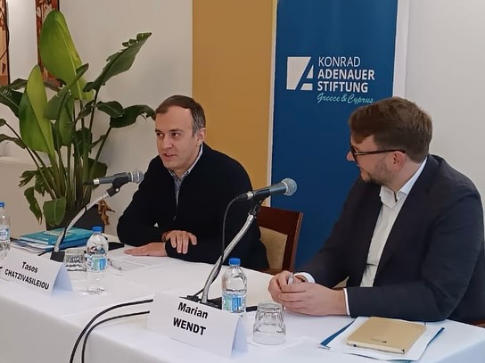 Τάσος Χατζηβασιλείου για την Πολιτική Ακαδημία του KAS στο Σιδηρόκαστρο:  «Από τη γενέτειρα του Κωνσταντίνου Καραμανλή, στέλνουμε μήνυμα ότι οι κεντροδεξιές  ιδέες παραμένουν στο ευρωπαϊκό προσκήνιο» - Tasos Chatzivasileiou